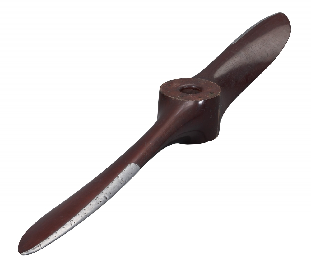 [Image] Wooden propeller Koushiki Type 4 Propeller