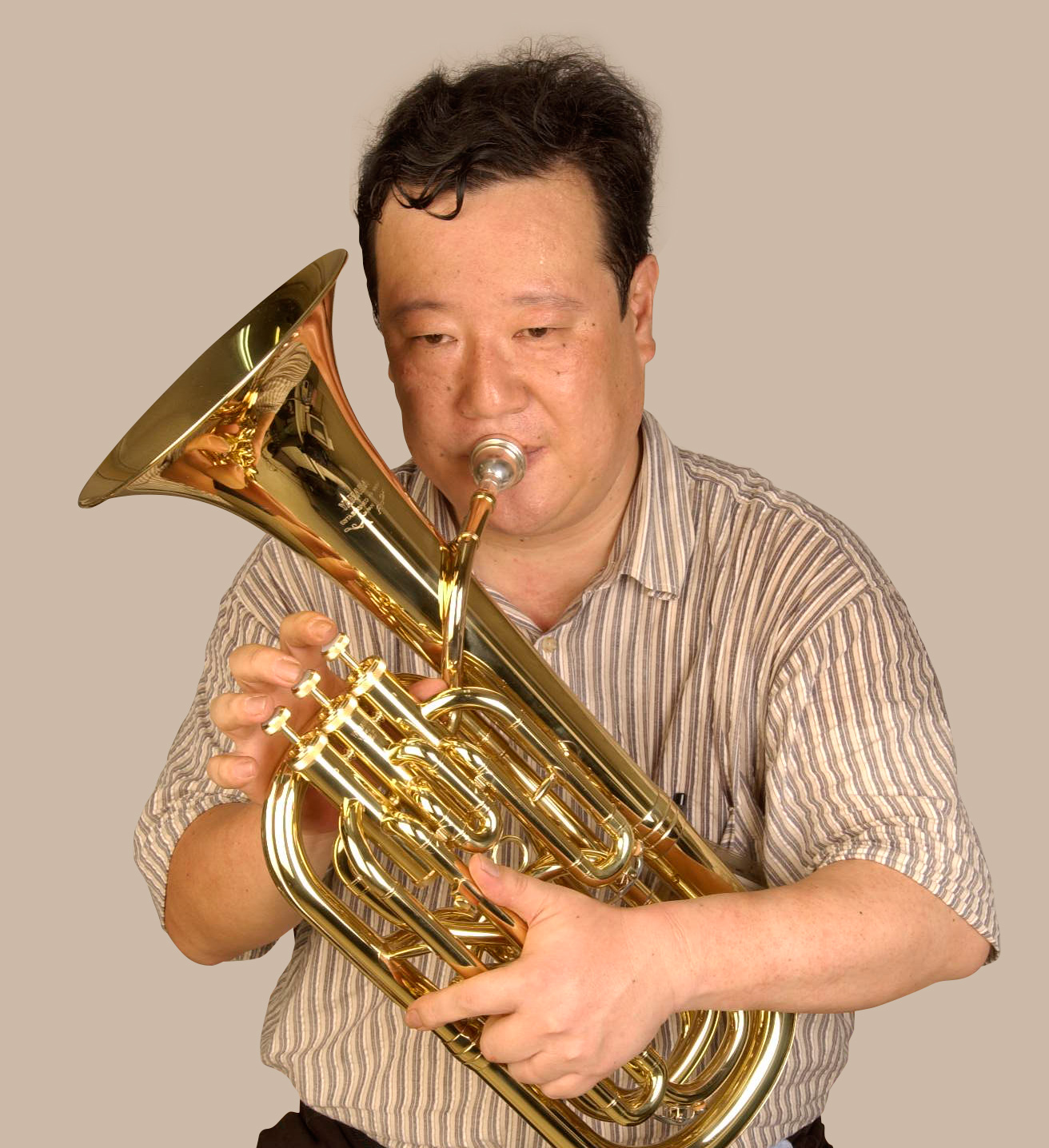 The modern baritone (also called a baritone horn) 