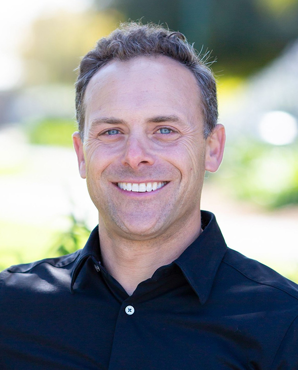 [ Image ] Andrew Kahn