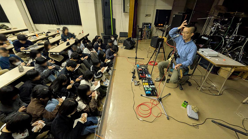 A joint “Effects Pedal Workshop” held by Musashigaoka High School (Tokyo) and Tokorozawa High School (Saitama).