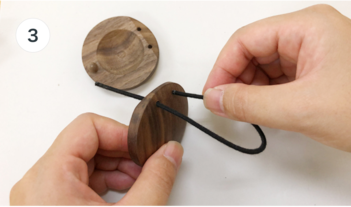 [ Image ] 3. Assemble the pieces.