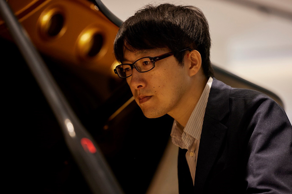 [ Thumbnail ] Tetsuo Hotta from the FP Group, Musical Instruments Business Unit