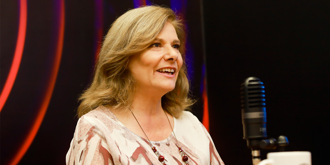 [Main visual] Mônica Giardini