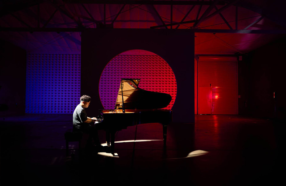 [Photo] Troy Laureta