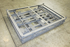 [Photo] Folded returnable packing rack (when being returned)