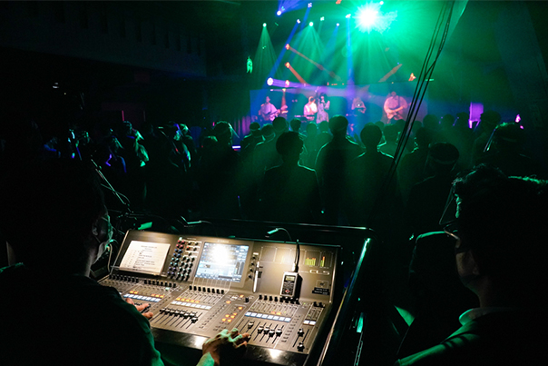 [画像] 本当のライブと同じ音が再現される