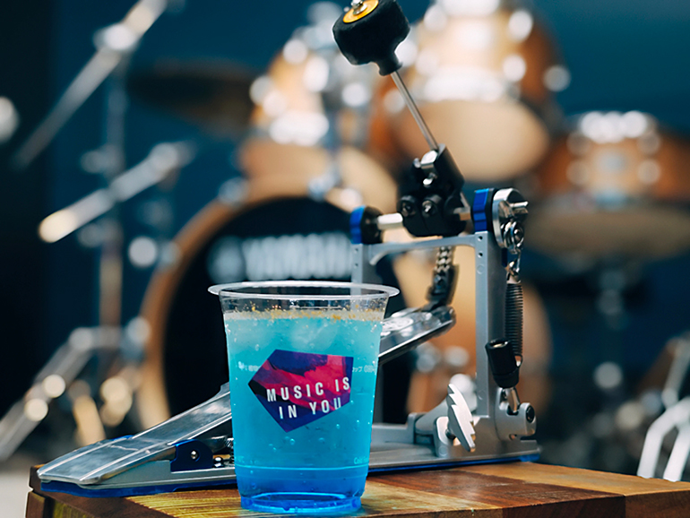 [画像] フットペダル「FP9」イメージカクテル「KICK PEDAL」 790円（税込）