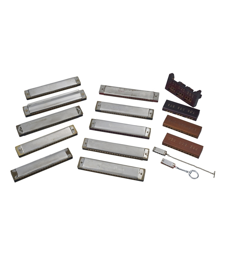 [画像] 蝶印ハーモニカ