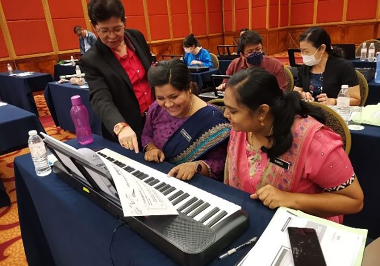 マレーシアにおける取り組み事例 、教員向けキーボード研修
