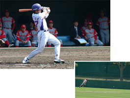 [ 画像 ] 2回表、左中間を深々と破る3塁打を放ち先制の2点を叩き出した松尾選手。
