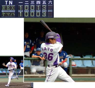 [ 画像 ] ５回裏２点タイムリー２塁打を放った佐藤選手。