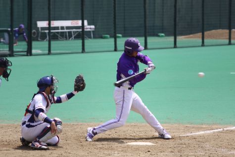 [ 画像 ] ２本の２塁打を放った主砲佐藤選手。