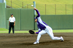 [ 画像 ] 1回から7回まで1失点と力投した古岡投手。