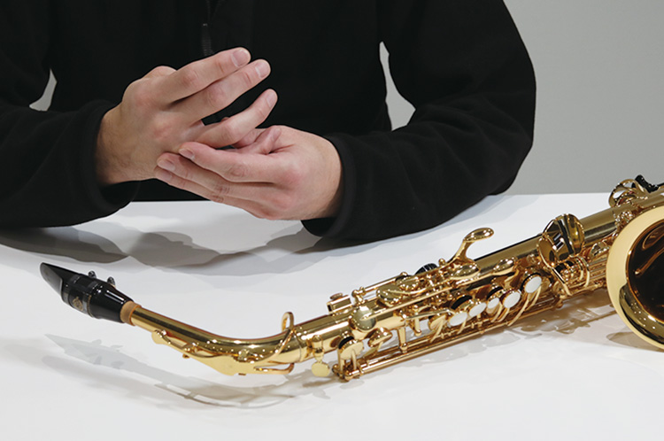 [サムネイル] 浜松市リハビリテーション病院と連携し、管楽器演奏家のジストニア治療支援を進めています。