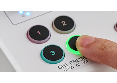 [ 画像 ] 4つの「CH1 PRESET」ボタン