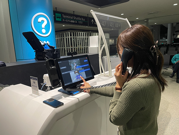 [ 画像 ] 据え置き型モニター端末設置例