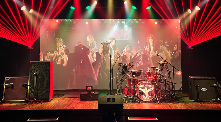 [写真] 「LUNA SEA BACK in 鹿鳴館」の演奏を本番さながらに再現