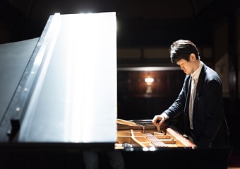 [ 画像 ] 前田　真也