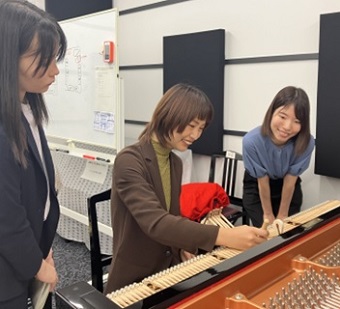 [ 画像 ] 岡部　佑美