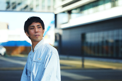 [画像] 楽器・音響生産本部 製造プロセス統括部 金属技術部 金属工法グループ