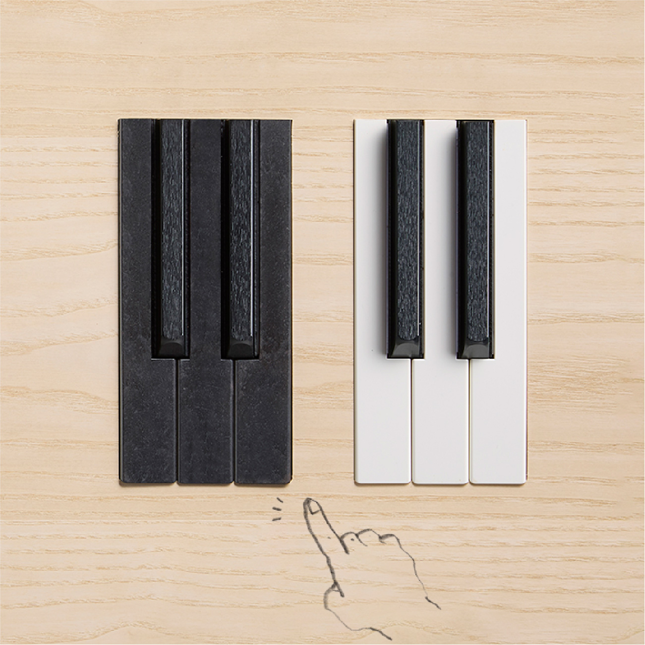 [画像] 触ればわかる“70％ 木材”のしっとり感