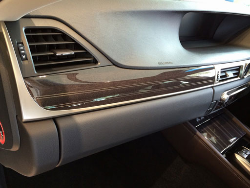 ［ 写真 ］内装パネル