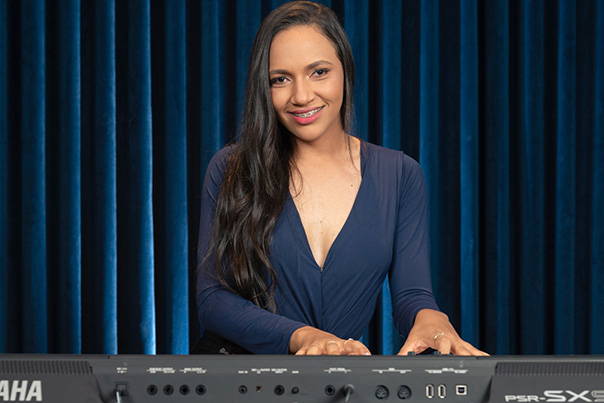 [写真] Flávia Katerine Sousa Serqueira