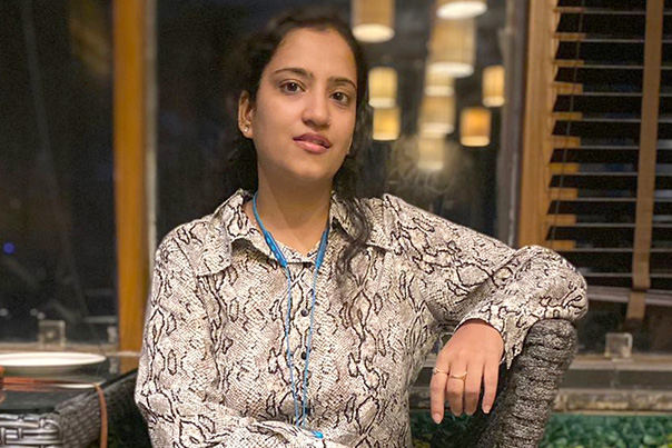 [写真] Aarti Phuloria