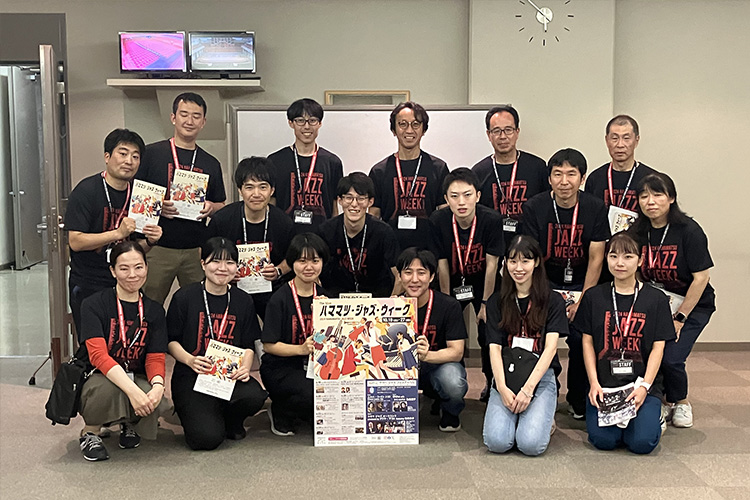 [写真] HJWのイベント運営を支えた従業員ボランティアメンバー