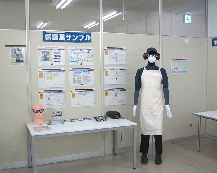 [写真] 各拠点に設置された安全道場