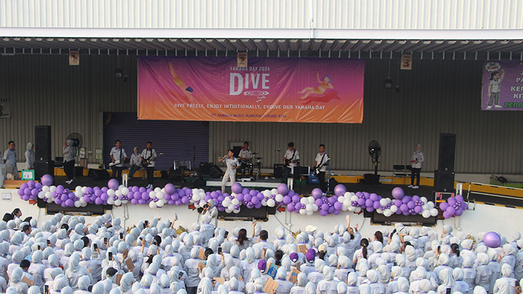 [写真] インドネシア拠点におけるスポーツ大会などの様子