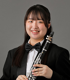 [顔写真] 小巻 日向子