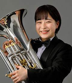 [顔写真] 谷田 果奈美