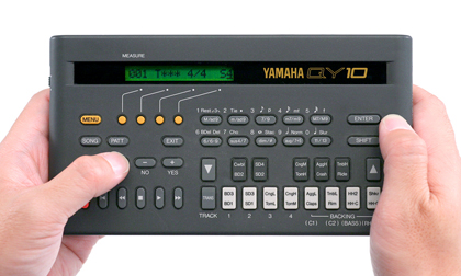 Music sequencer : QY10