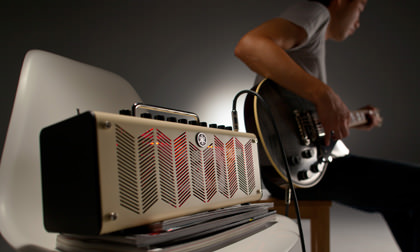 Guitar Amp : THR10