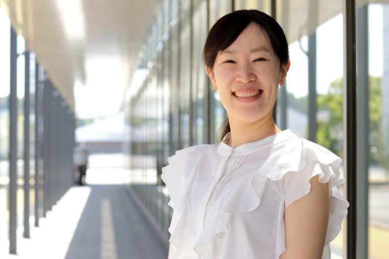 画像: 稲岡 紋子