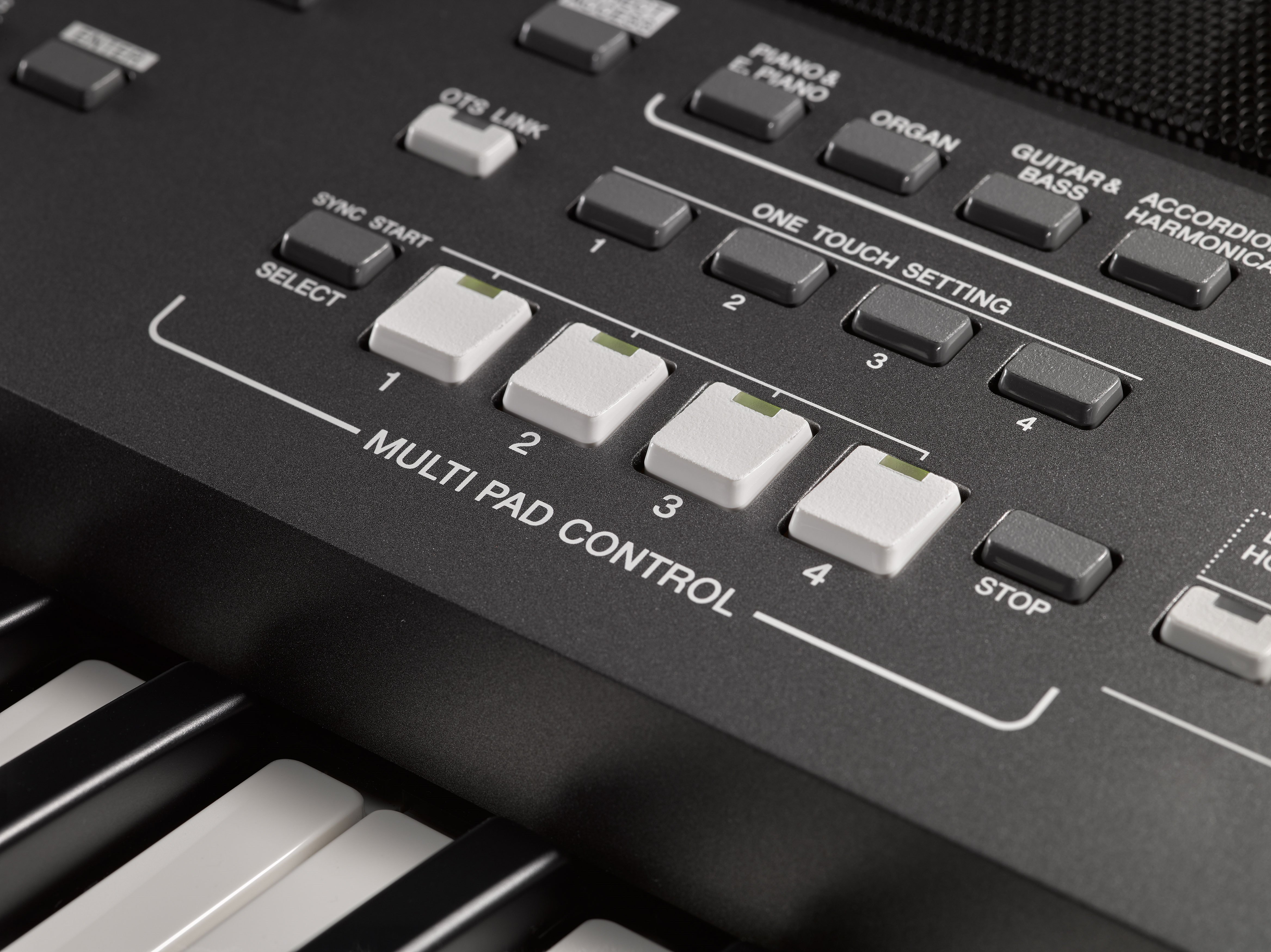 synthétiseur yamaha psr-s670