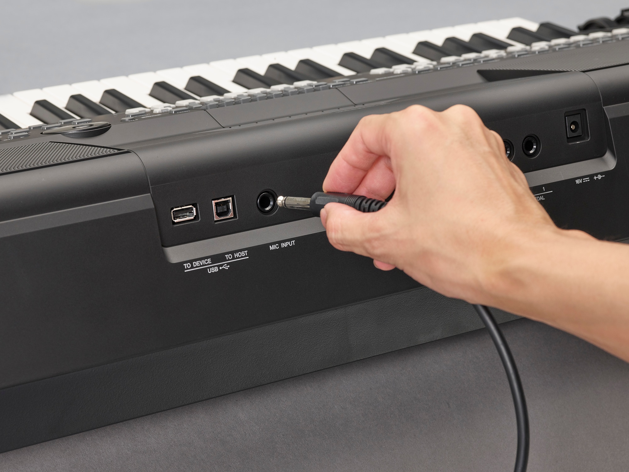 Yamaha PSR-SX600 電子オルガン Yamaha PSR-SX600 Arranger Workstation Keyboard – Kraft Music