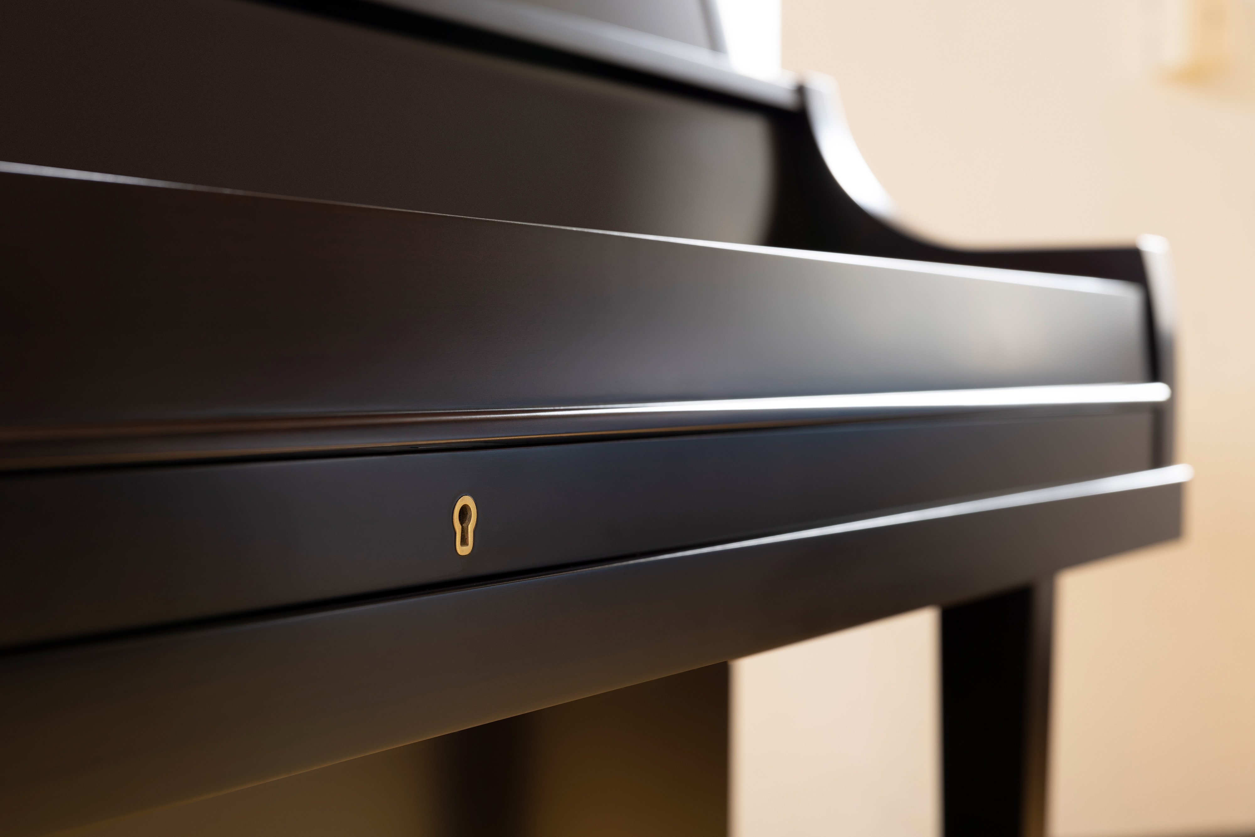 P22 - Overview - UPRIGHT PIANOS - Pianos - Musical